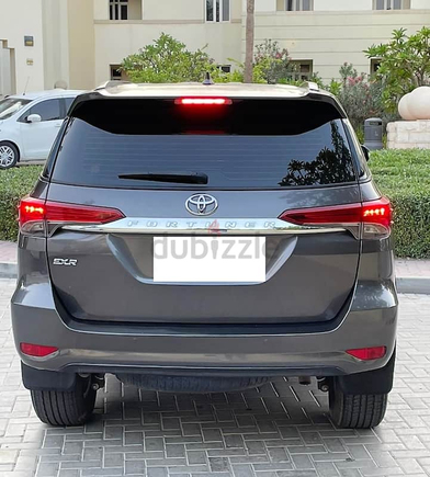 4X4 Toyota Fortuner 2017 V4 2.7L || Gulf Specs || Well Maintained || 1260/- AED EMI Monthly