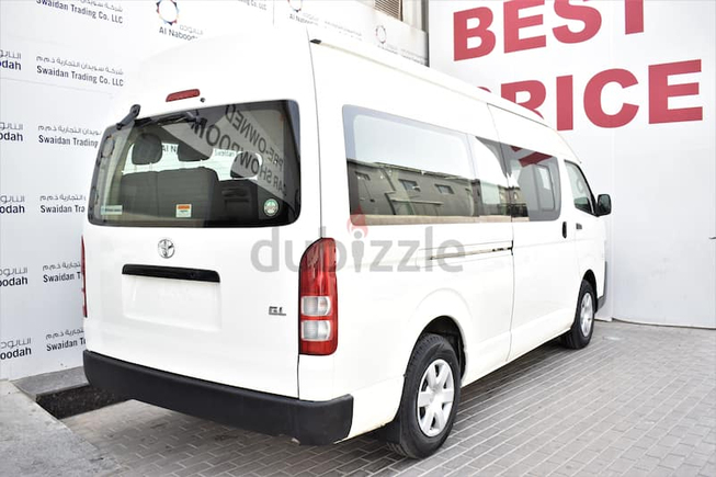 HIACE 2.5L 13 SEATER MT GCC DEALER WARRANTY