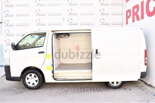 2.7L GL M/T WITH REAR A/C UNIT VAN GCC