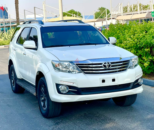 Toyota Fortuner 4.0L GXR V6 2015 Model GCC Specs Immaculate Conditions