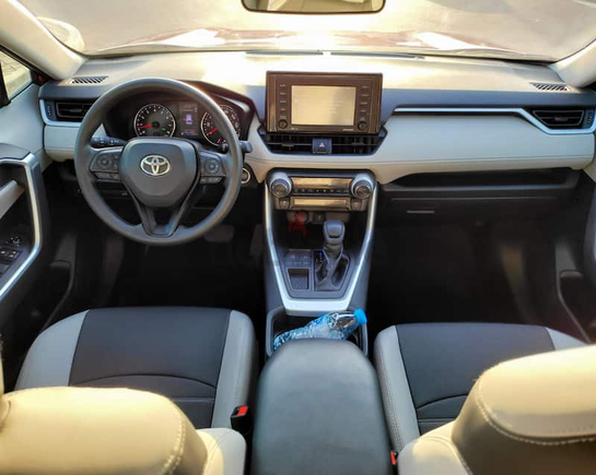 TOYOTA RAV4 2021 FULLOPTION XLE SUNROOF