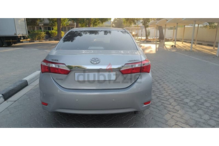 TOYOYA COROLLA CLEAN AND GOOD CONDITION