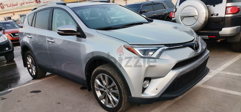 TOYOTA RAV4 2017 LIMETID 4X4 FULL OPTION PUSH BUTTON START SUNROOF ORIGINAL LEATHER SEATS