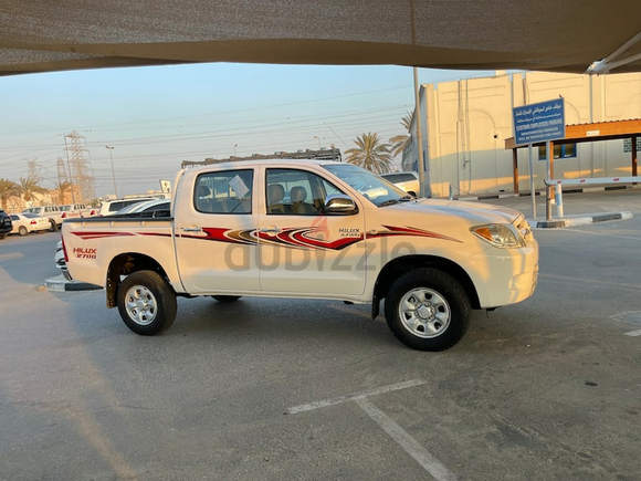 TOYOTA HILUX 4X4 AUTOMATIC GERA 2008