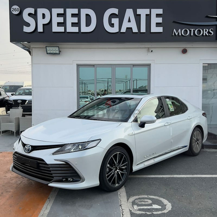 TOYOTA CAMRY GLE HEV 2.5L SUNROOF HYBRID CVT MODEL 2023