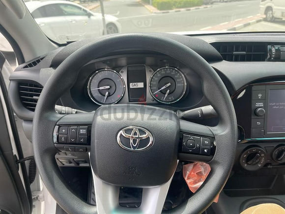 TOYOTA HILUX SINGLE CABIN GL 4*4 2.7 MANUAL PETROL MODEL 2022