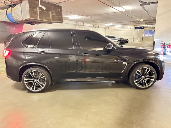 11 2015 BMW X5M | GCC | 1700KM ONLY!! | FULL OPTIONS | NEW 1