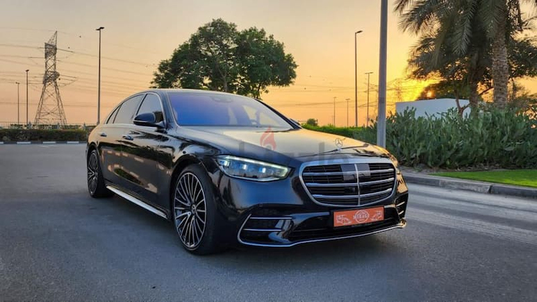 MERCEDES BENZ - S 500 - 2021 MODEL - GCC SPECS - SINGLE OWNER- UNDER WARRANTY AND SERVICE CONTRACT