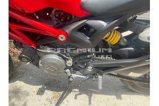 Ducati monster 796 2011