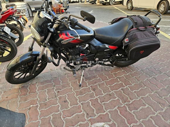 Bajaj Avenger Street 220