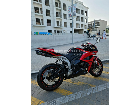 Honda CBR600RR 2010 PERFECT CONDITION!