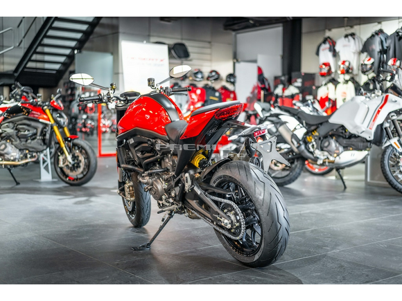 Brand new 2023 Ducati Monster