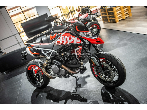 Brand new 2022 Ducati Hypermotard 950 RVE