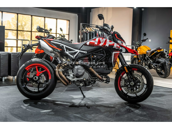 Brand new 2022 Ducati Hypermotard 950 RVE