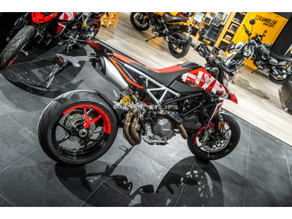 Brand new 2022 Ducati Hypermotard 950 RVE