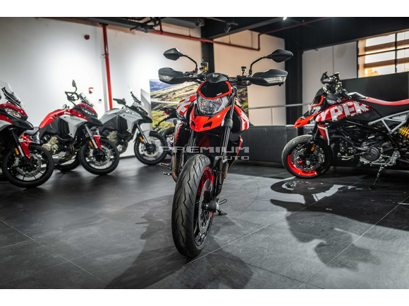 Brand new 2022 Ducati Hypermotard 950 RVE