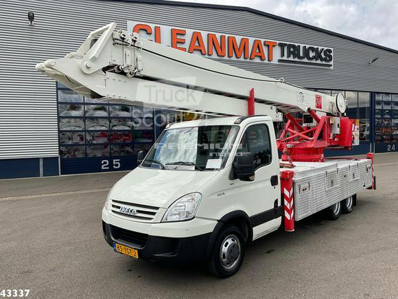 Iveco - Daily 40C15 30 Meter Dachdecker Kran Fly Jib - Aвтокран