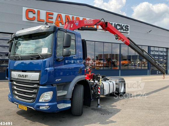 DAF - FT CF 370 Euro 6 Fassi 15 Tonmeter laadkraan - Aвтокран