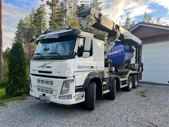 Volvo - FM500 8x4 track truck w/ Liebherr Superstructure W - Бетономешалка