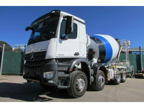 Mercedes-Benz - 3540 8x4 BB STETTER 9 m AP Achsen Nr.: 036 - Бетономешалка