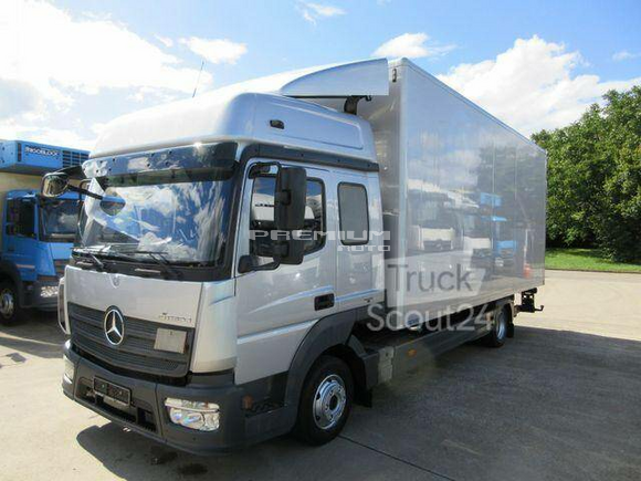 Mercedes-Benz - ATEGO 818 L DOKA 6 Sitzer Koffer 6,10 m LBW 1 T - Фургон