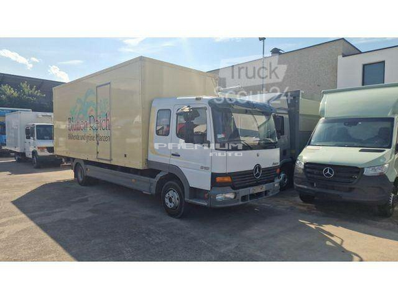 Mercedes-Benz - ATEGO 818 L DOKA 6 Sitzer Koffer 6,10 m LBW 1 T - Фургон