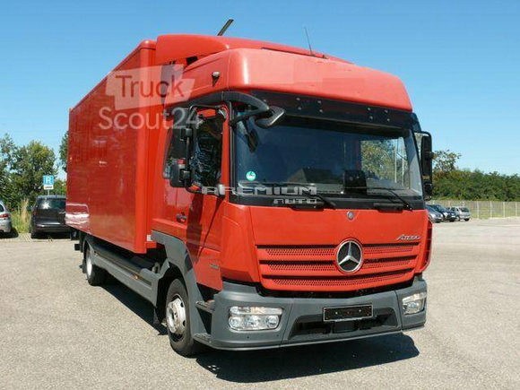 Mercedes-Benz - Atego 818 Koffer BigSpace 6Sitze/2Liegen AHK LBW - Фургон