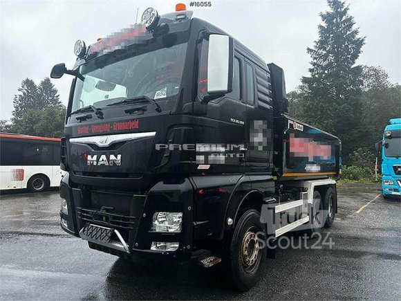 MAN - TGX 26.560 6x4 tipper truck. Low km! - Самосвал