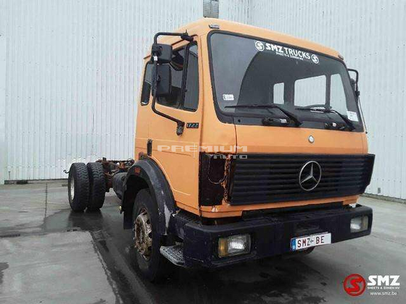 Mercedes-Benz - SK 1722 lames steel - Шасси