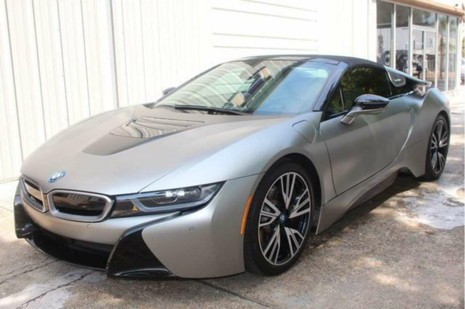 BMW i8