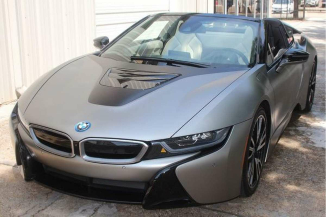 BMW i8