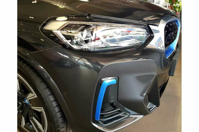 BMW IX3, электро, 2022 г., почти новый