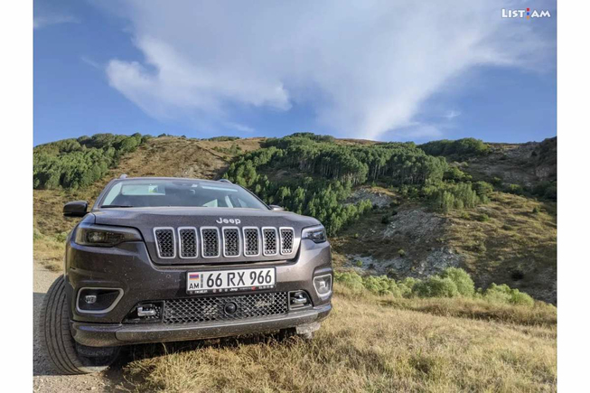 Jeep Cherokee, 3.2 л., полный привод, 2019 г.