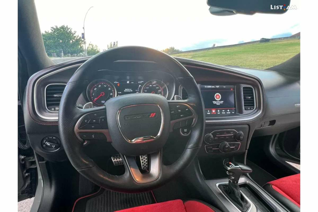 Dodge Charger, 6.4 л., 2019 г.