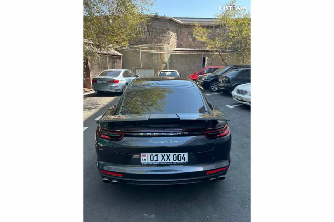 Porsche Panamera, 4.0 л., полный привод, 2018 г.