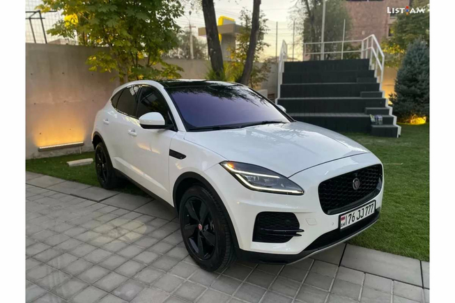 Jaguar E-Pace, 2.0 л., полный привод, 2021 г.