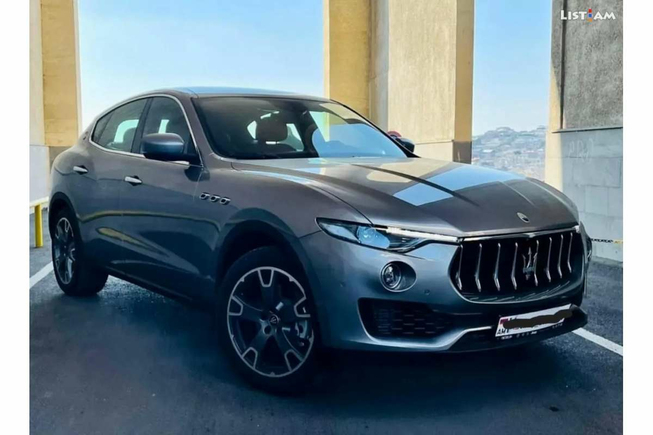 Maserati Levante, 3.0 л., полный привод, 2021 г.