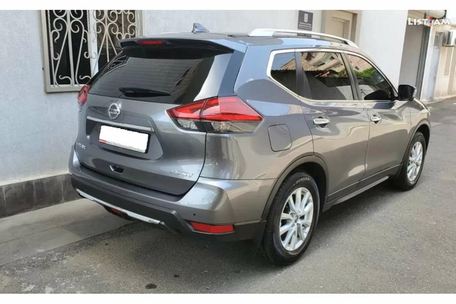 Nissan X-Trail, 2.5 л., полный привод, 2019 г.