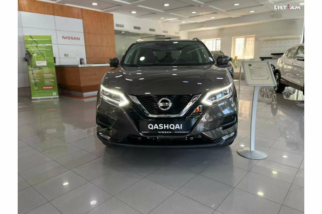 Nissan Qashqai, 2.0 л., полный привод, 2022 г., почти новый