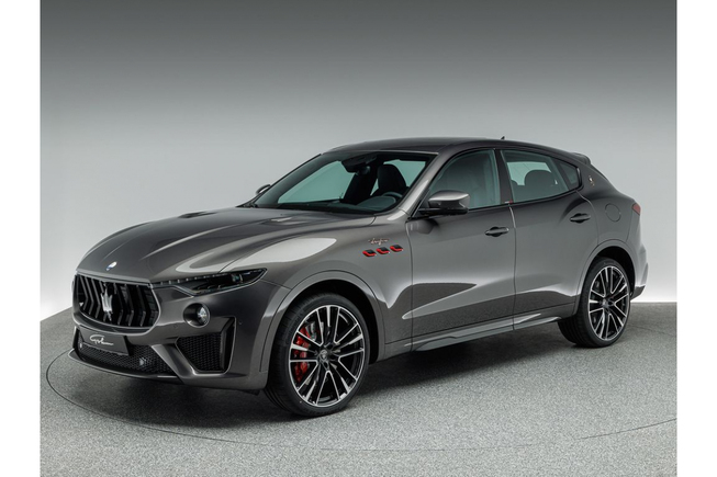 Maserati Levante Trofeo ALCANTARA DACHHIMMEL