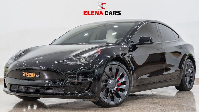 TESLA MODEL 3 PERFORMANCE 2022 BRAND NEW - GCC - 8 YEARS WARRANTY