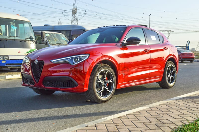 ALFA ROMEO STELVIO VELOCE 2.0L SUV 2022, ALL WHEEL DRIVE, PANORAMIC ROOF PRICE FOR EXPORT