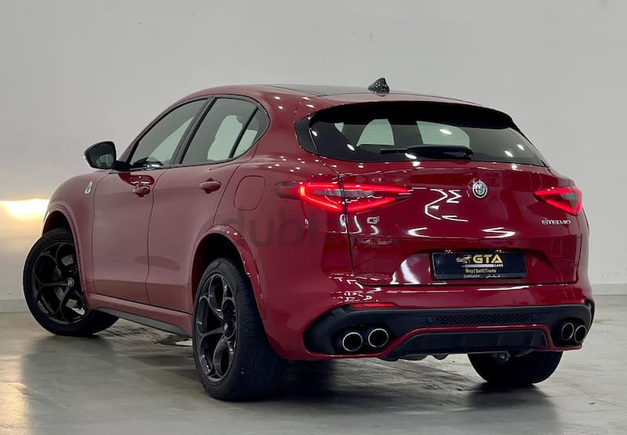 2019 Alfa Romeo Stelvio Quadrifoglio, Agency Warranty-Service Contract-Full Service History, GCC