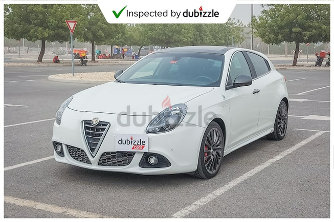 AED917/month | 2015 Alfa Romeo Giulietta Quadrifoglio 1.8L | GCC Specifications | Ref#27609