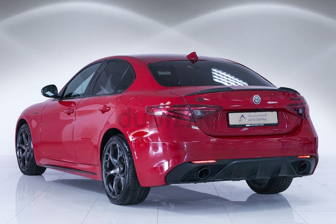 AED 2419/Month | 2019 Alfa Romeo GIUILIA Veloce Q4 2.0 Turbo