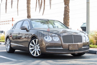 SUPER CLEAN BENTLEY FLYING SPUR // JAPAN IMPORTED // ONLY 21,000 KM DONE // MUST SEE