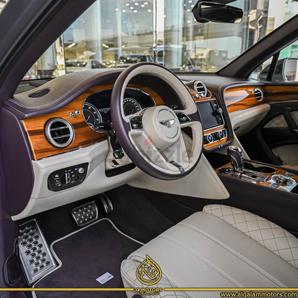 2018 BENTLEY BENTAYGA W12 DONE 47,000KM GCC