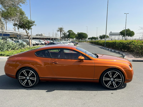 Bentley continental GT full option gcc single owner