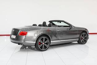 WARRANTY AVAILABLE || Bentley GTC V8 2014 Grey-Black 59,000 KM