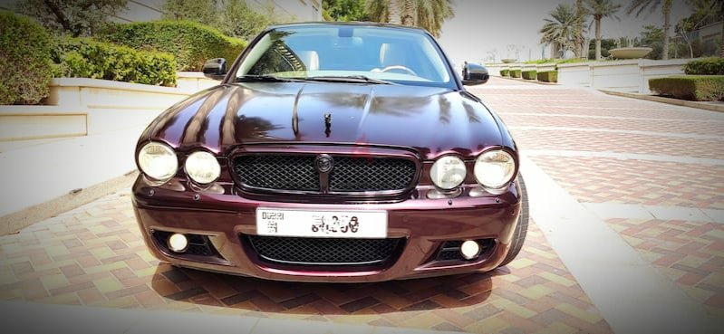Urgent..Classic Jaguar XJ,GCC 2008